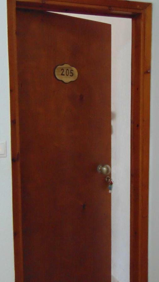 Hause Zorbas Aparthotel Paralia Dionysiou Bilik gambar