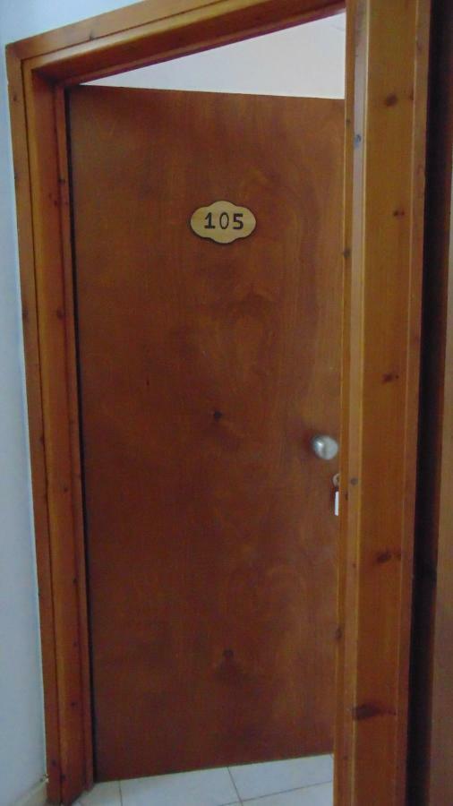 Hause Zorbas Aparthotel Paralia Dionysiou Bilik gambar